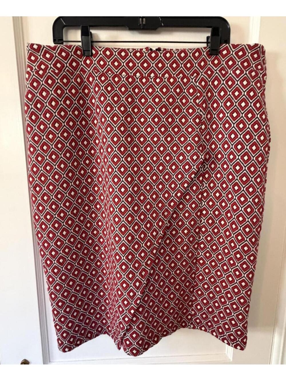 Maeve Anthropologie Red Patterned Skirt Size XL
